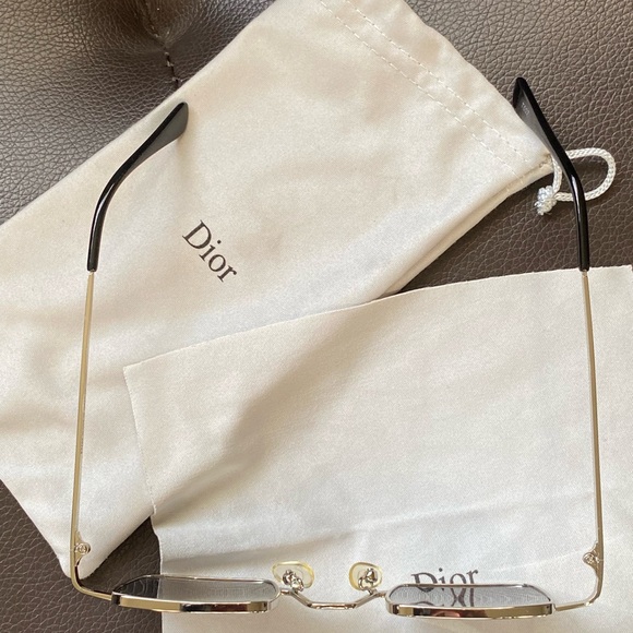 Dior Sun Glasses - Picture 7 of 13